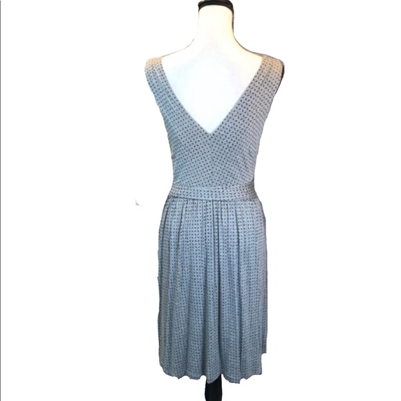 Loft NWT Sleeveless Dress Gray Size Small - Picture 2 of 6